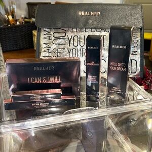 RealHer Empowering Women Makeup Pouch & Makeup Set Clean Makeup For Women NWT